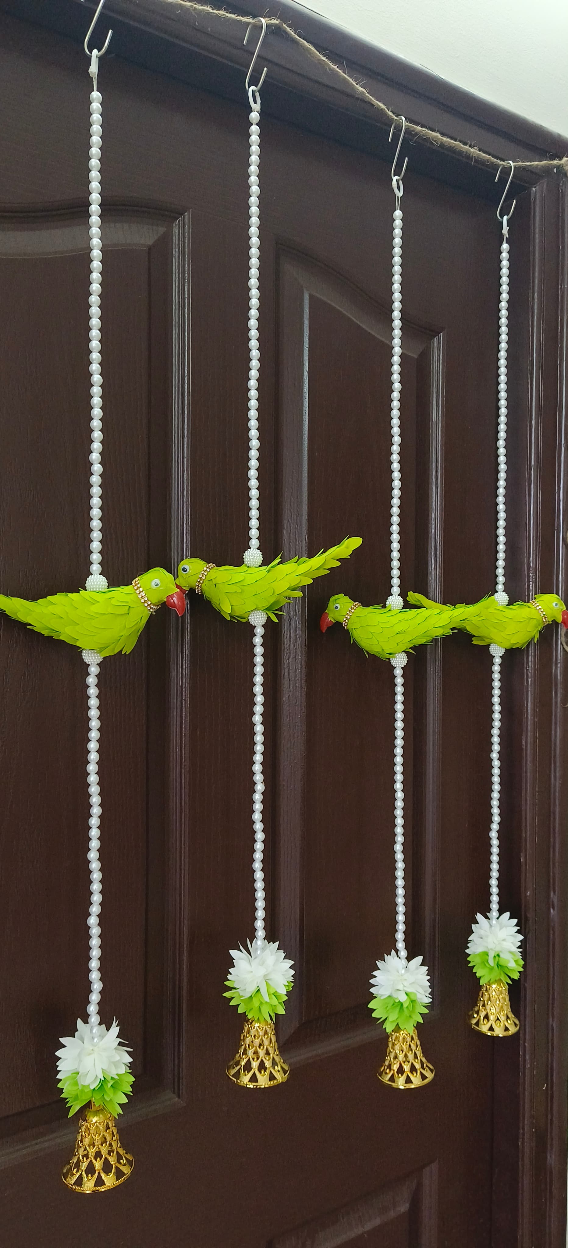 Parrot String's with Bell 